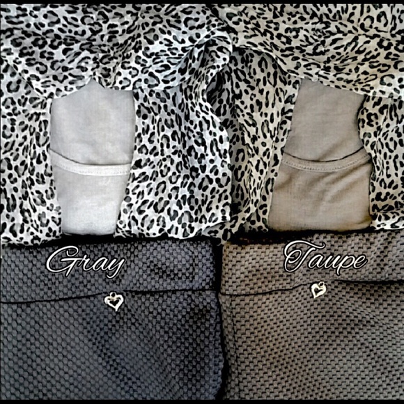 NEW SEDUZIONE 100% Silk Leopard Blouse with Soft Jersey Tank Liner - Picture 2 of 4